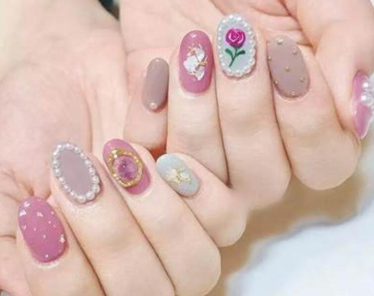 美甲怎么保養(yǎng)更持久？南寧專業(yè)美甲培訓(xùn)告訴你