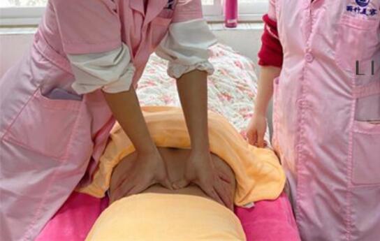 如何給腰部和腎部按摩？南寧美容師培訓(xùn)正規(guī)學(xué)校教你