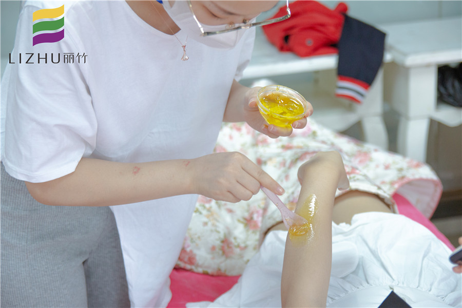 學(xué)脫毛？來南寧正規(guī)美容學(xué)校學(xué)吧