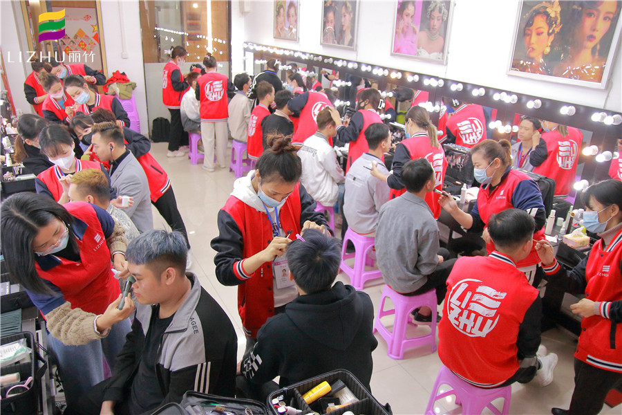 男士妝容的化妝技巧，南寧彩妝培訓(xùn)分享