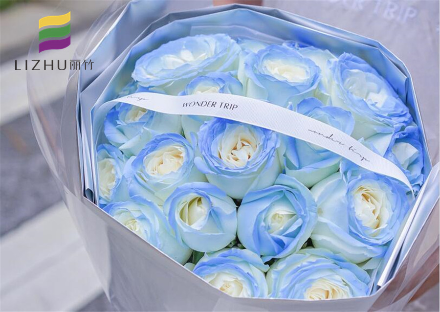 圓形花束的特點(diǎn)，歡迎到廣西插花培訓(xùn)學(xué)校學(xué)習(xí)