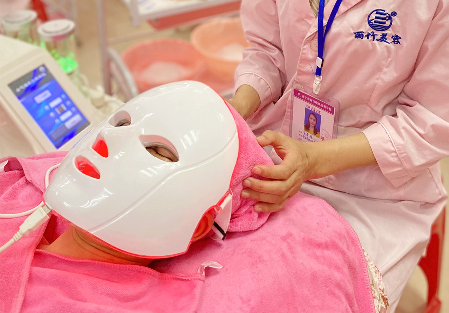 學(xué)美容儀器的基礎(chǔ)：小氣泡多久做一次？