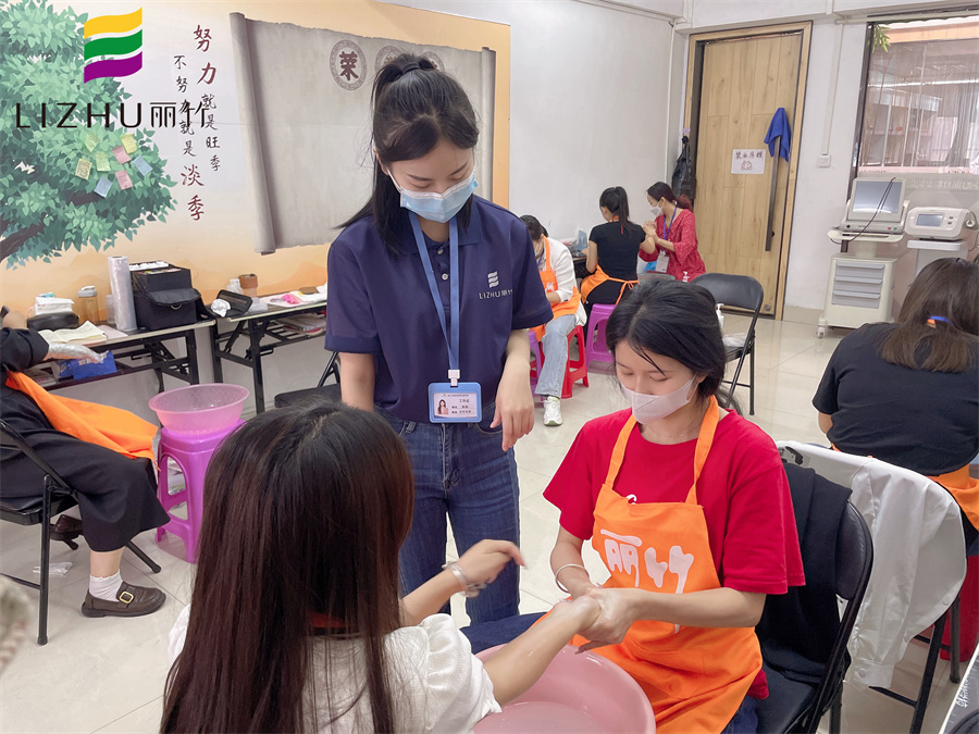 美甲手部護(hù)理的重要性，廣西美甲實(shí)操教學(xué)