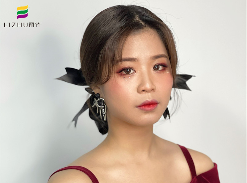 時尚簡約造型，廣西美妝師專業(yè)學校作品