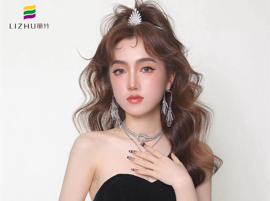 千金晚宴造型，南寧化妝彩妝造型學(xué)校作品