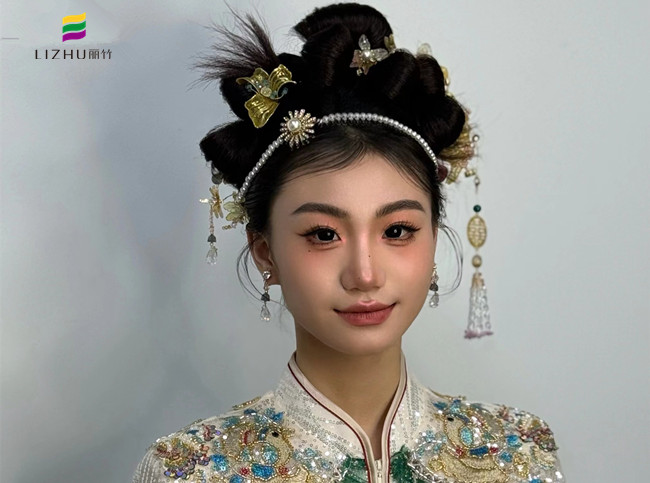  新中式秀禾造型，廣西新娘妝容造型培訓(xùn)